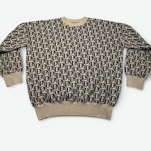 VANDYTHEPINK Monogram Knit Sweater Size Large All Over Logo Pattern Tan Black